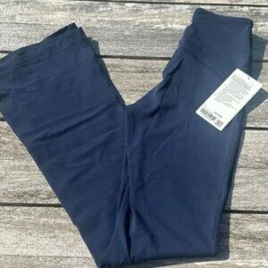Lululemon Groove Super-High-Rise Flared Pant Nulu True Navy size 4 NWT blue‎